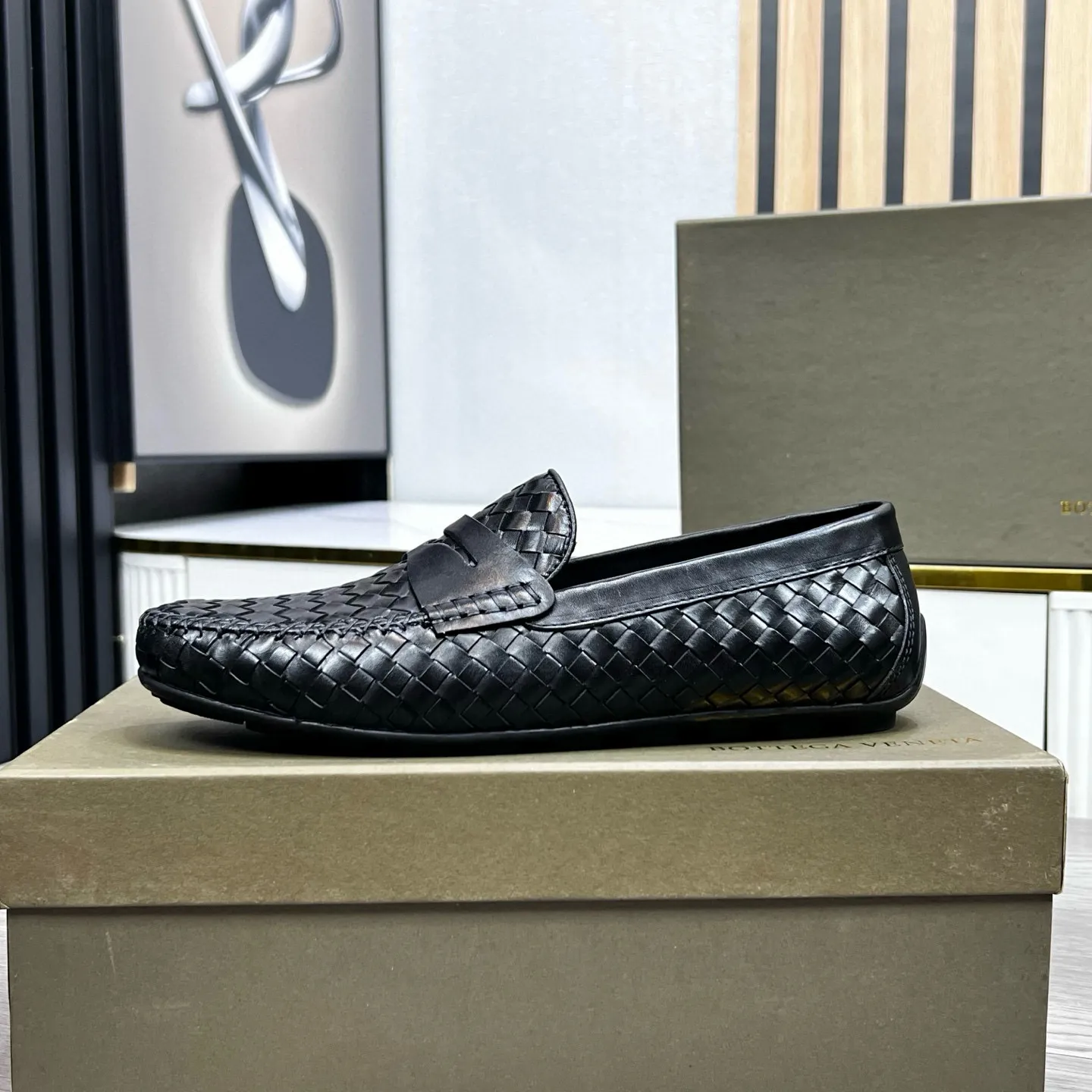 Ex-factory price 500 BV〰️Handmade classic men's leather shoes, Doudou shoes👉👉driving shoes, slip-on shoes, made of imported cowhide woven from Italy, 💕water-dyed cowhide lining, 🔊original outsole, waterproof platform design, comfortable on the feet. A good choice for traveling and driving, two colors available, code number: 38-44, (45 can be customized)